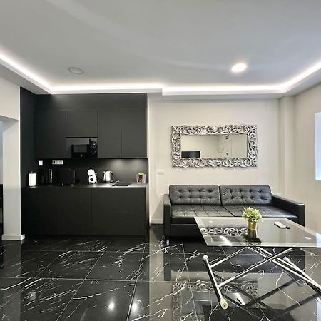 מאלגה Bosco & Private Terrace By Ele Apartments מראה חיצוני תמונה