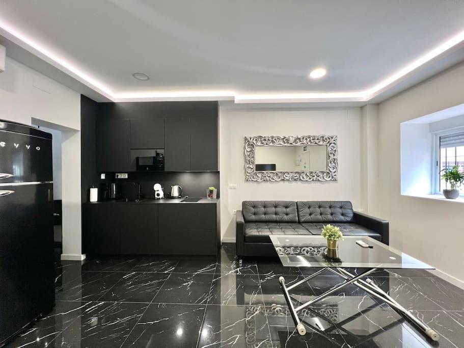 מאלגה Bosco & Private Terrace By Ele Apartments מראה חיצוני תמונה