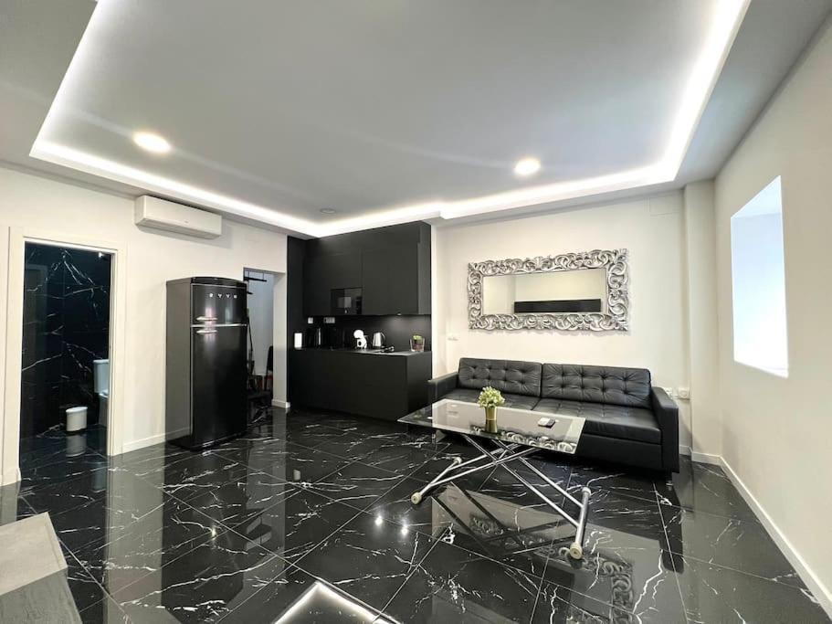 מאלגה Bosco & Private Terrace By Ele Apartments מראה חיצוני תמונה